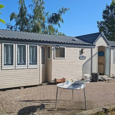 Camping La Des Fees *