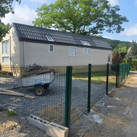 La Des Fees Camping *