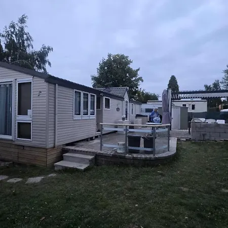 La Des Fees Camping *