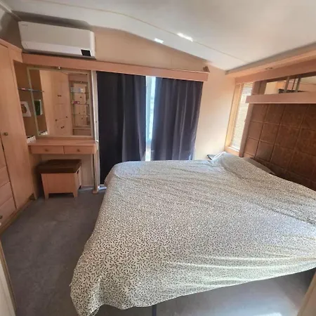 La Des Fees Camping Yvoir