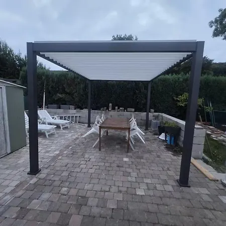 La Des Fees Camping *