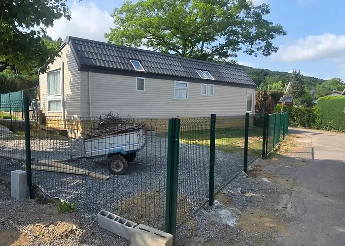 La Des Fees Camping *