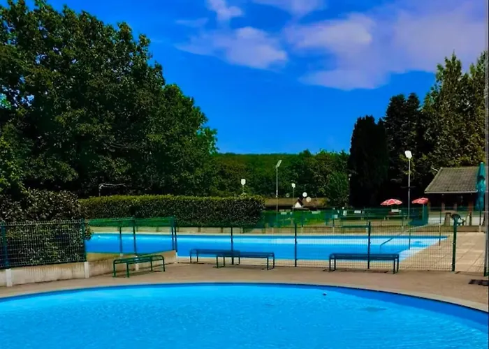 La Des Fées Camping